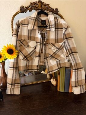 Love Tree Cropped Plaid Teddy Jacket - Beige, White, Brown